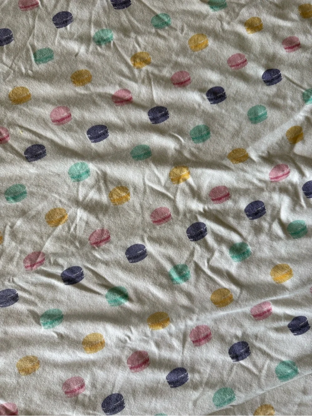 Monica+Andy macaroon baby blanket